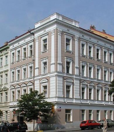 Machova Hotel Prague Exterior photo