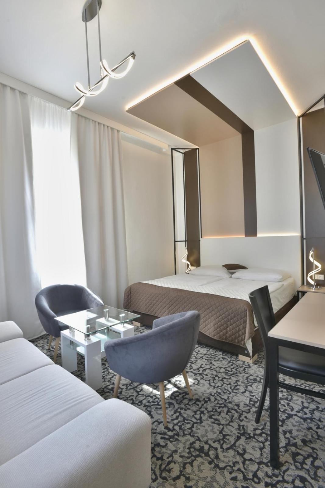 Machova Hotel Prague Exterior photo
